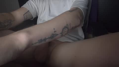 Snapshot of thicksized chatting on October 4, 2025, 11:47 pm thicksized online show from October 4, 2025, 11:47 pm