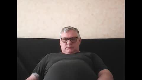 Thierrysymp online show from December 31, 2024, 9:21 am