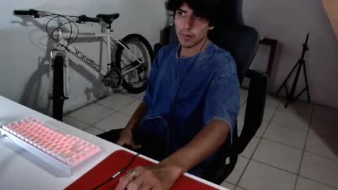 thieves_us online show from September 24, 2025, 5:44 am