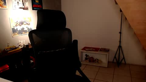 thieves_us online show from April 1, 2026, 3:40 am