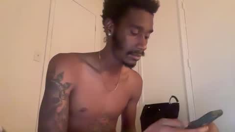 thirdlegkenny online show from November 25, 2025, 2:11 am