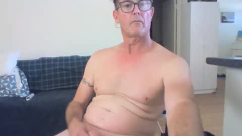 Snapshot of thisiswatiwant chatting on January 17, 2025, 8:56 am thisiswatiwant online show from January 17, 2025, 8:56 am