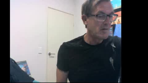 Snapshot of thisiswatiwant chatting on February 16, 2025, 5:37 pm thisiswatiwant online show from February 16, 2025, 5:37 pm