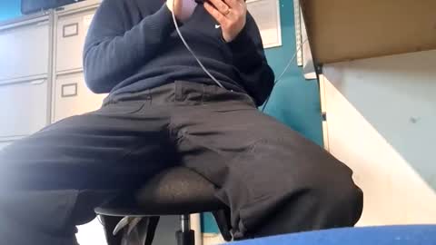 thobbincock online show from March 20, 2026, 2:22 pm