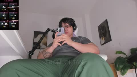 Snapshot of thom_ohtani chatting on July 19, 2026, 4:38 am thom_ohtani online show from July 19, 2026, 4:38 am
