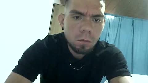 Snapshot of thomas2wood chatting on April 9, 2026, 1:38 am Thomas2Wood online show from April 9, 2026, 1:38 am