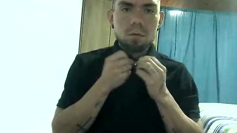 Snapshot of thomas2wood chatting on April 12, 2026, 2:05 am Thomas2Wood online show from April 12, 2026, 2:05 am