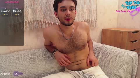 Snapshot of thomas_blackfield chatting on February 3, 2025, 11:15 pm Thomas online show from February 3, 2025, 11:15 pm