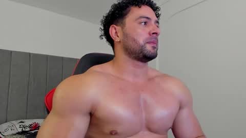 Thomas Brandon online show from September 23, 2025, 4:26 am