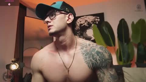 Thomas Falcon online show from January 17, 2026, 1:10 am