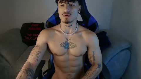Snapshot of thomas_fit1 chatting on July 20, 2026, 12:07 pm Thomas 3 JUST STAY AND BE MY LAST LOVE online show from July 20, 2026, 12:07 pm
