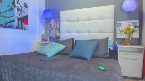 ---Thomas--- online show from February 27, 2025, 3:36 am