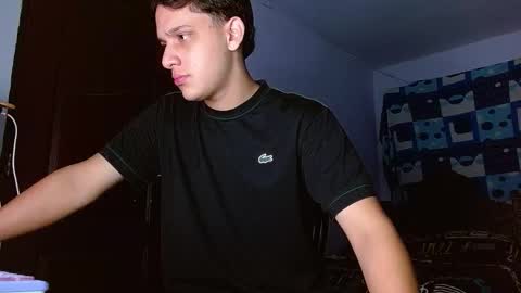 ---Thomas--- online show from November 20, 2025, 9:42 am