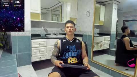 Thomas online show from October 3, 2025, 11:29 am