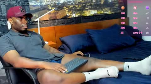 thomas Santtos online show from February 15, 2025, 10:10 pm