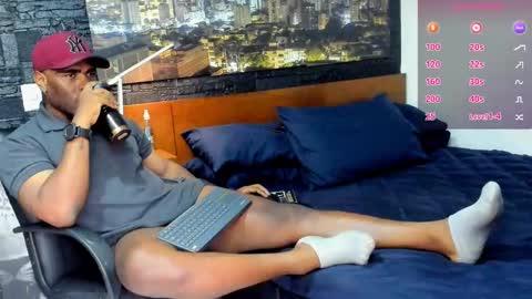 thomas Santtos online show from February 21, 2025, 10:15 pm