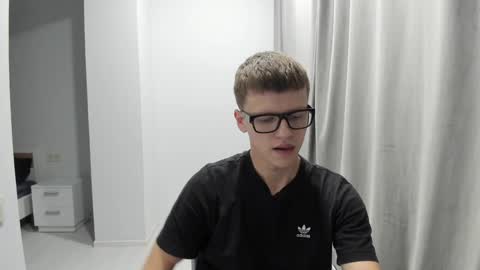 Tomas online show from December 12, 2024, 7:04 pm