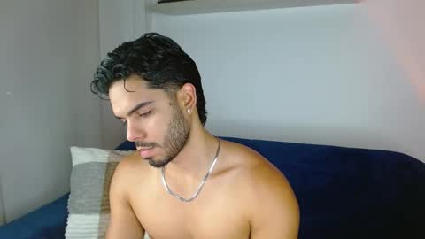 thomas_spellman online show from September 25, 2025, 2:26 am