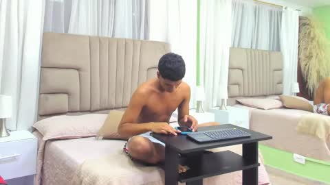 Snapshot of thomas_valkov chatting on May 10, 2026, 11:15 am Thomas Valkov online show from May 10, 2026, 11:15 am