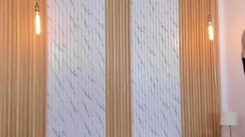 Thomas online show from November 7, 2025, 12:05 pm