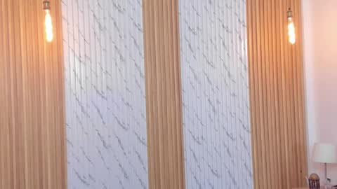 Thomas online show from November 19, 2025, 11:32 am