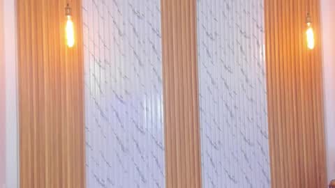 Thomas online show from December 4, 2025, 11:41 am