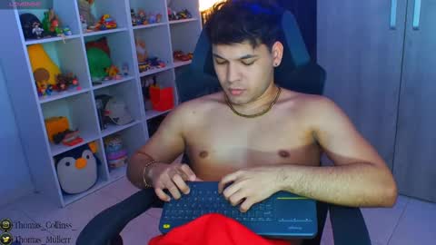 Snapshot of thomascollins__ chatting on February 11, 2025, 8:37 am Thomas online show from February 11, 2025, 8:37 am