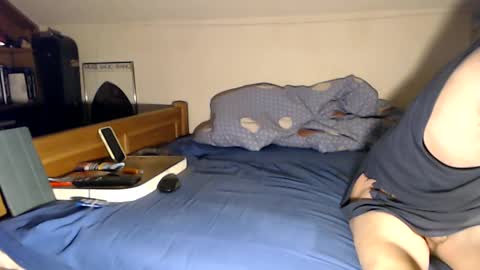 Snapshot of thomasleiber chatting on January 9, 2026, 7:44 am Thomas online show from January 9, 2026, 7:44 am