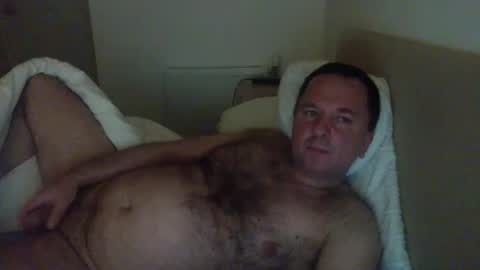 Tom online show from April 22, 2026, 10:00 pm