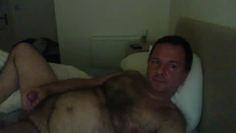 Snapshot of thomaspol chatting on June 19, 2026, 10:46 pm Tom online show from June 19, 2026, 10:46 pm