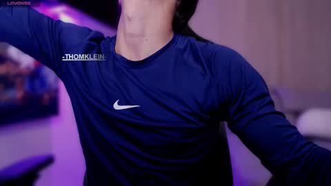 Thom Klein online show from September 17, 2025, 7:26 pm