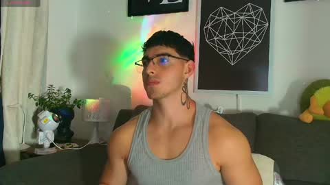 thomylov online show from April 12, 2026, 2:27 am