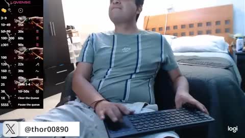 thor0200 online show from September 22, 2025, 3:08 am