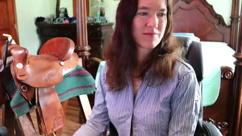 ThornburyRose online show from April 6, 2026, 5:47 pm