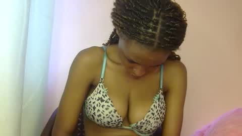 thotiana007 online show from September 11, 2025, 9:09 am