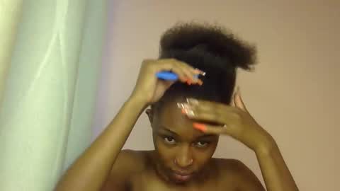 thotiana007 online show from September 12, 2025, 5:40 am