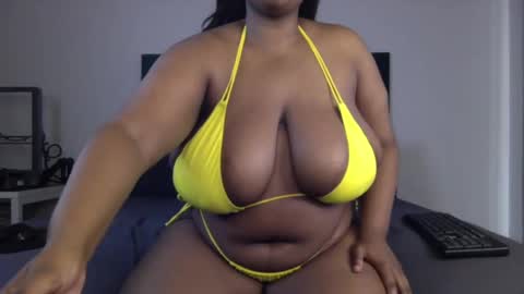 throatgoat2121 online show from November 17, 2025, 6:19 am