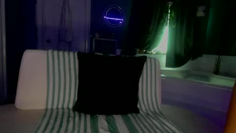 Snapshot of throatgoatidagaf chatting on June 16, 2026, 6:32 pm Ida online show from June 16, 2026, 6:32 pm