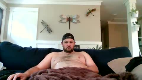 Make me explode please... online show from May 6, 2026, 5:18 pm