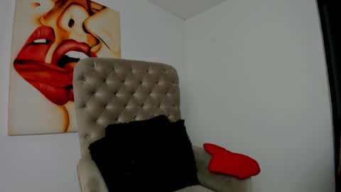 Snapshot of tiago_hannah chatting on March 22, 2026, 9:45 am carolina online show from March 22, 2026, 9:45 am