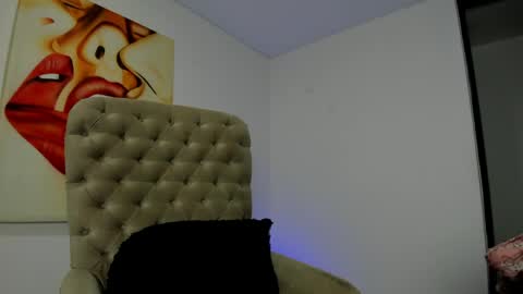 Snapshot of tiago_hannah chatting on April 12, 2026, 10:09 am carolina online show from April 12, 2026, 10:09 am
