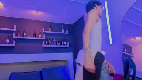 Snapshot of tian_sex chatting on May 27, 2026, 3:47 am online show from May 27, 2026, 3:47 am