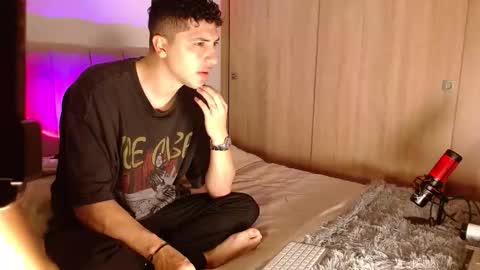 Snapshot of tiana_naveen chatting on March 12, 2026, 11:38 am tiana naveen online show from March 12, 2026, 11:38 am