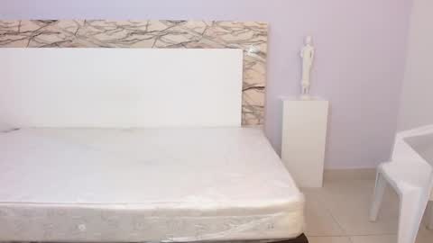 tianaglow4 online show from February 3, 2025, 8:35 pm