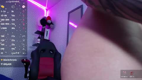 tianapiket online show from February 6, 2025, 10:32 pm