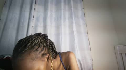 tiara_tr online show from July 21, 2026, 6:21 pm