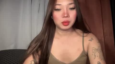 Ms. Tiara online show from April 21, 2026, 11:40 pm