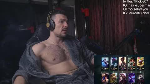 tickle_my_pickle07 online show from February 10, 2025, 6:31 am