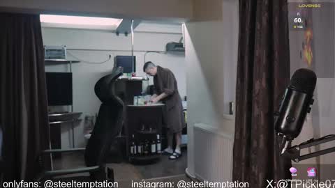 tickle_my_pickle07 online show from November 17, 2025, 2:23 pm