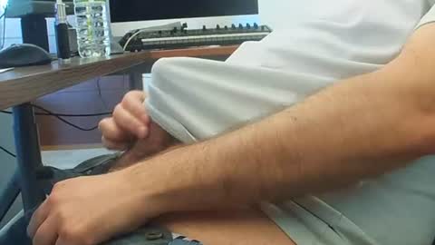tico_15 online show from June 19, 2026, 6:18 am